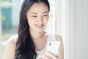 次回予約・公式アプリのご案内
